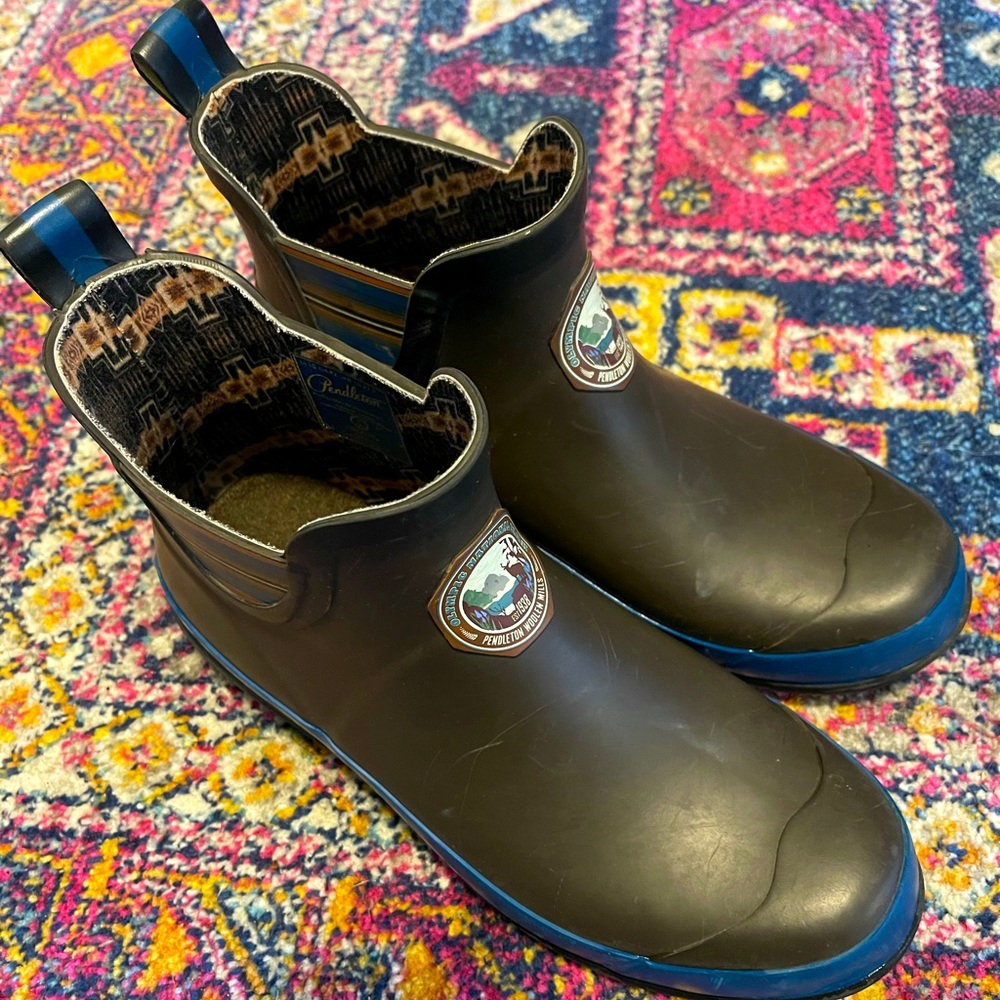Women’s Pendleton National Park Chelsea Rain Boot